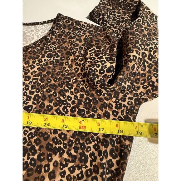 J McLaughlin Womens Top Sz M Catalina Cloth Animal Print 3/4 Sleeve Mob Wife - Picture 7 of 7